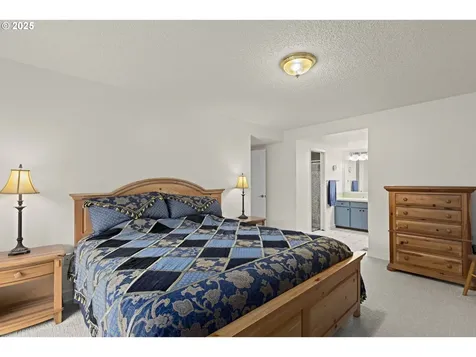 16925 SW Monterey Lane Portland OR 97224