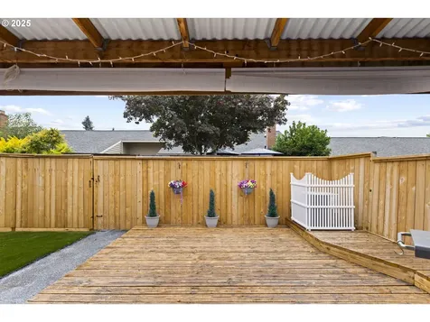 16925 SW Monterey Lane Portland OR 97224