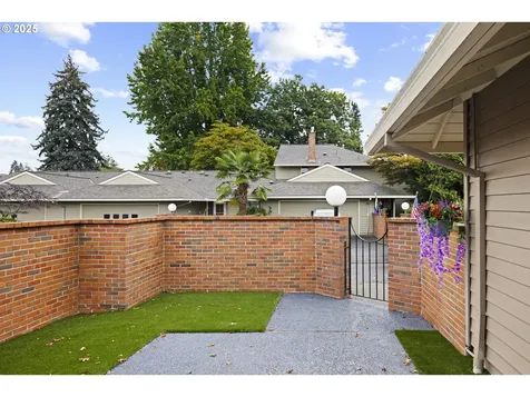 16925 SW Monterey Lane Portland OR 97224