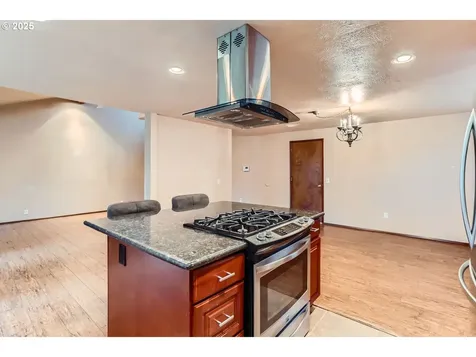 3868 SW 205th Avenue Beaverton OR 97078