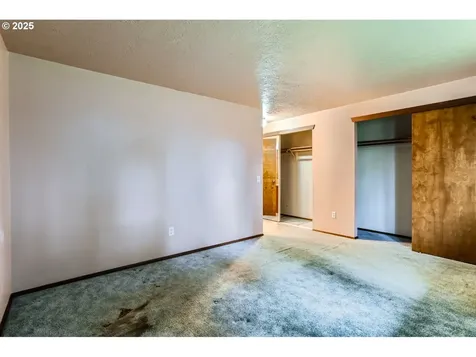 3868 SW 205th Avenue Beaverton OR 97078
