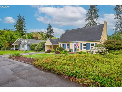 347 W Riverside Drive Roseburg OR 97470