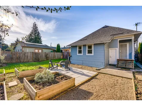 9468 N Mohawk Avenue Portland OR 97203