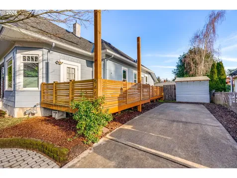 9468 N Mohawk Avenue Portland OR 97203