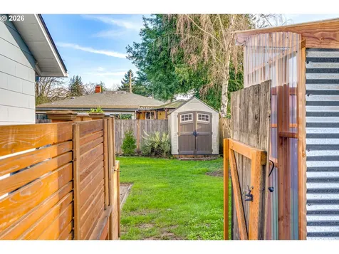 9468 N Mohawk Avenue Portland OR 97203