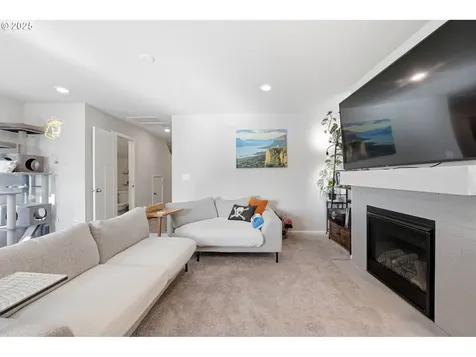 1316 19th Place Forest Grove OR 97116