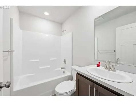 1316 19th Place Forest Grove OR 97116
