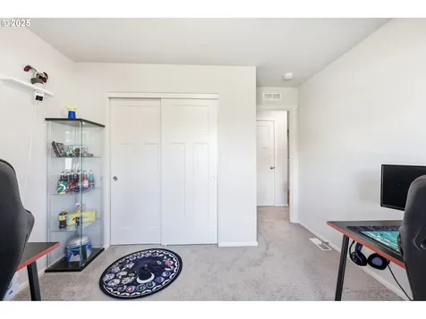 1316 19th Place Forest Grove OR 97116