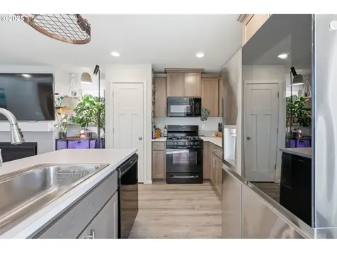 1316 19th Place Forest Grove OR 97116