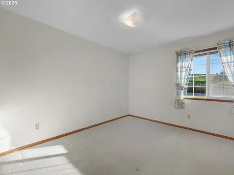 10061 NW Valley Vista Road Hillsboro OR 97124