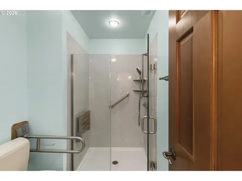 15801 NE 25th Street Vancouver WA 98684