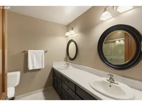 15801 NE 25th Street Vancouver WA 98684