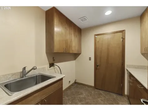 15801 NE 25th Street Vancouver WA 98684