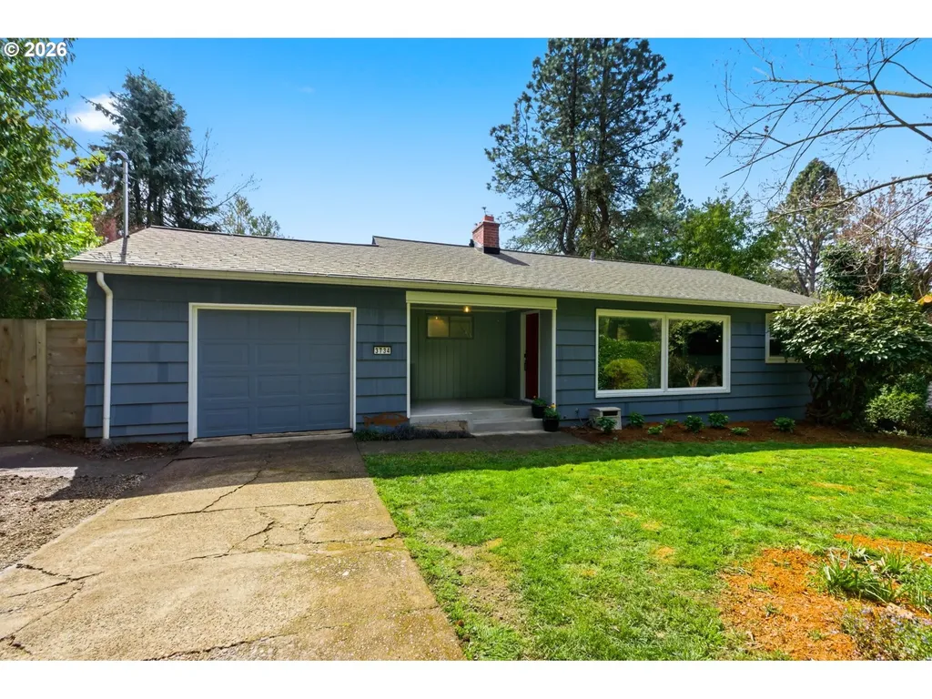 3734 SW Hamilton Street Portland OR 97221
