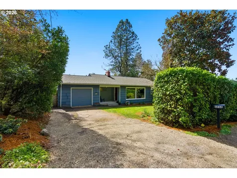 3734 SW Hamilton Street Portland OR 97221