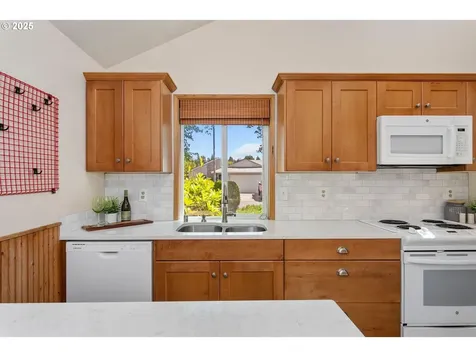 13606 NW Indian Spring Drive Vancouver WA 98685