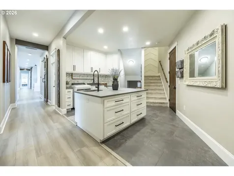 32568 Deberry Road Creswell OR 97426