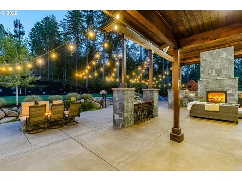32568 Deberry Road Creswell OR 97426