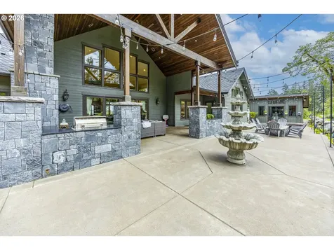 32568 Deberry Road Creswell OR 97426