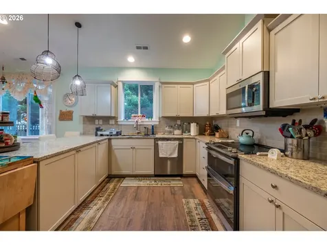 2953 Spinnaker Drive Bandon OR 97411