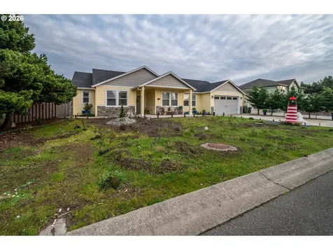 2953 Spinnaker Drive Bandon OR 97411