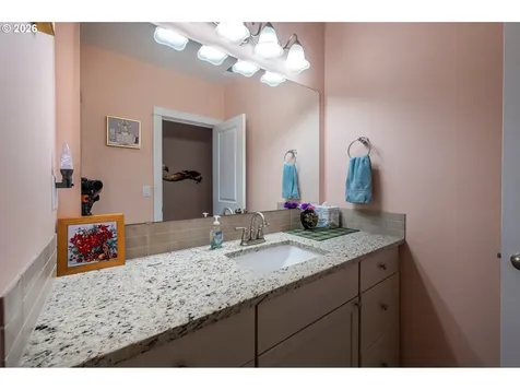 2953 Spinnaker Drive Bandon OR 97411