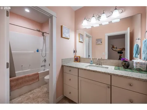 2953 Spinnaker Drive Bandon OR 97411