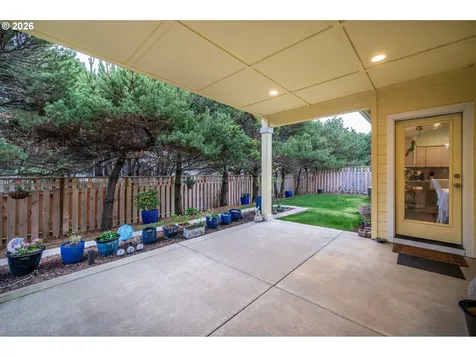 2953 Spinnaker Drive Bandon OR 97411