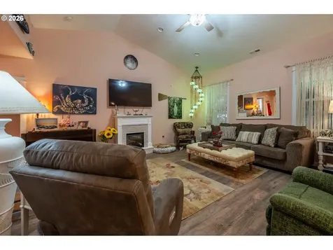 2953 Spinnaker Drive Bandon OR 97411