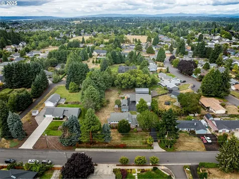 4412 NW 127th Street Vancouver WA 98685