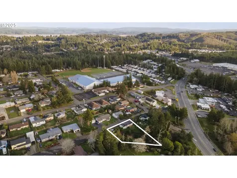 2665 35th Street Coos Bay OR 97420