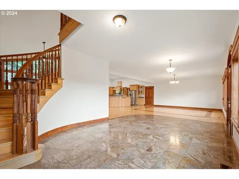 15419 NE 50th Avenue Vancouver WA 98686