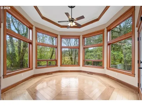 15419 NE 50th Avenue Vancouver WA 98686