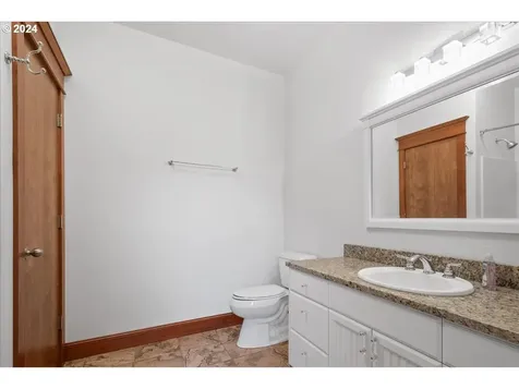 15419 NE 50th Avenue Vancouver WA 98686