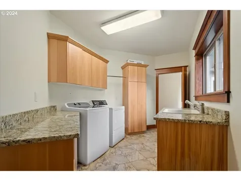 15419 NE 50th Avenue Vancouver WA 98686