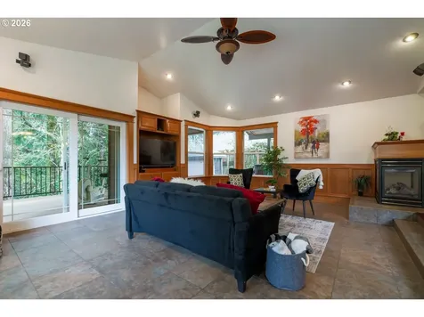 10507 NE 45th Avenue Vancouver WA 98686