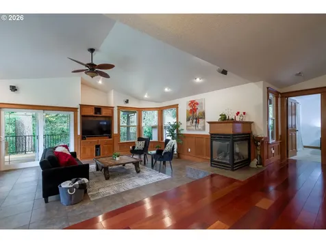 10507 NE 45th Avenue Vancouver WA 98686