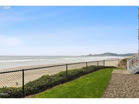 507 NW Alpine Street Newport OR 97365