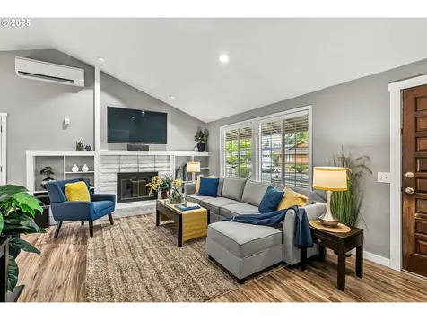 2343 Willona Park Eugene OR 97408
