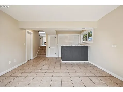 7520 SE Middle Way Vancouver WA 98664