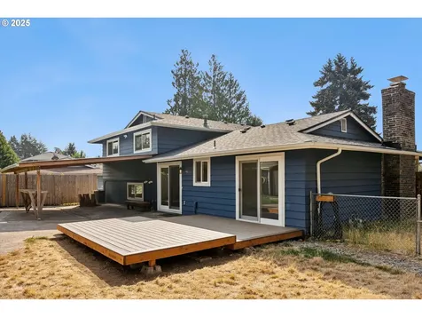 7520 SE Middle Way Vancouver WA 98664