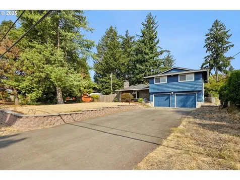 7520 SE Middle Way Vancouver WA 98664