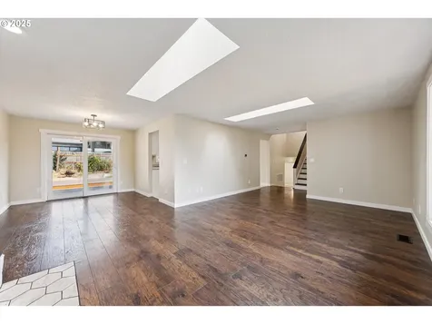 7520 SE Middle Way Vancouver WA 98664