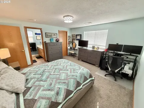 3035 NE Maloney Drive Mcminnville OR 97128