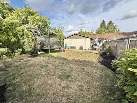 3035 NE Maloney Drive Mcminnville OR 97128