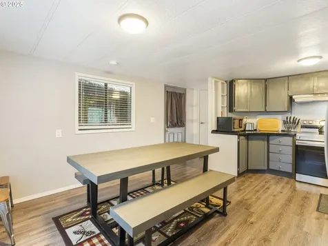 53176 E Sylvan Way Sandy OR 97055
