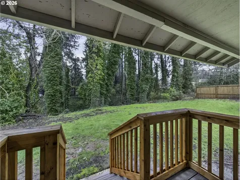 1909 9th Street Oregon City OR 97045
