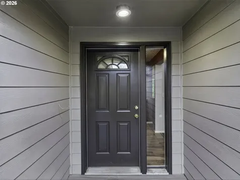 1909 9th Street Oregon City OR 97045