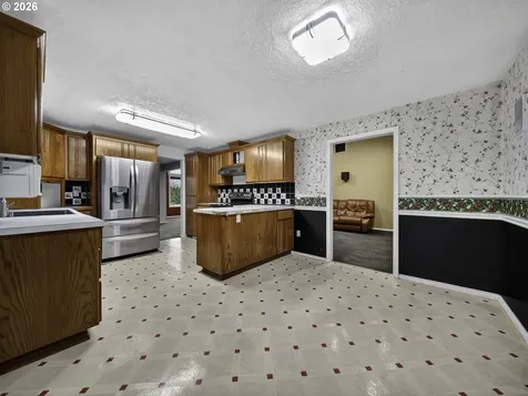 1909 9th Street Oregon City OR 97045