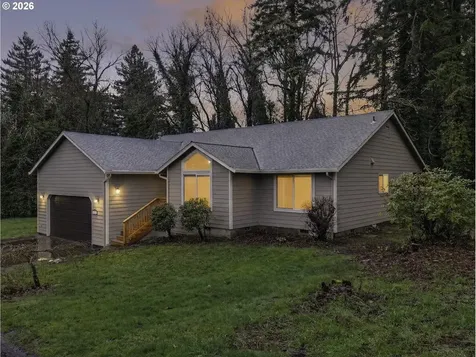 1909 9th Street Oregon City OR 97045
